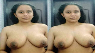 Cute Desi Girl Shows Her Big Boobs | Viral MMS