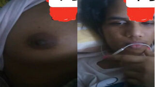 Desi Girl Shows Boobs On VC | Viral MMS