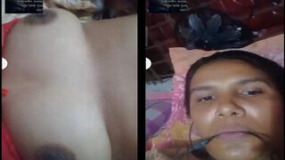 Desi Wife Shows Boobs On VC | Viral MMS