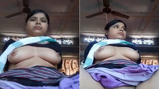 Desi Bhabhi Shows Her Boobs And Pussy | Viral MMS