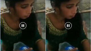 Desi Girl Sucking Lover Dick | Viral MMS