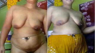 Horny Vlg Bhabhi Shows Nude Body | Viral MMS
