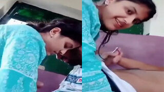 Cute Desi Girl Blowjob | Viral MMS