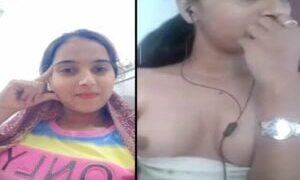 Indian Sexy Figure Karishma Boob Show Viral Live | Viral MMS