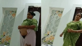 Desi Bhabhi Pussy Video Record | Viral MMS