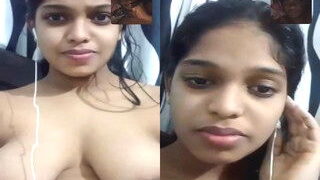 Sexy Desi Girl Shows Her Boobs | Viral MMS