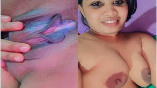 Desi Bhabhi Shows Wet Pussy | Viral MMS