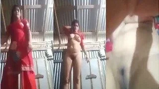 Sexy Desi Girl Shows Nude Body | Viral MMS
