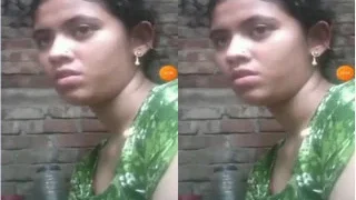 Desi Vlg Girl Shows Boobs | Viral MMS