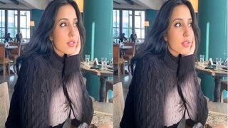 Sexy Desi Girl Shows And Bathing Part 1 | Viral MMS