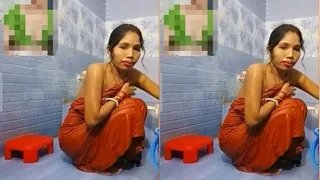 Desi Bhabhi Shows Bathing On VC | Viral MMS