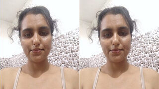 Horny Bhabhi Fingering Part 2 | Viral MMS