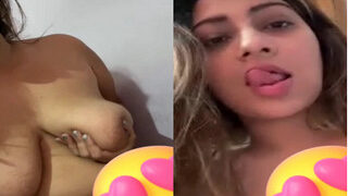 Sexy Desi Girl Shows Boobs And Pussy On VC | Viral MMS