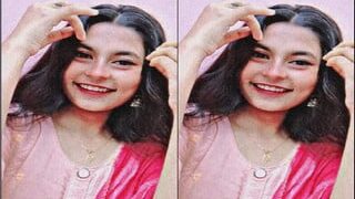 Desi Girl Shows Her Nude Body | Viral MMS