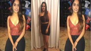 Sexy Desi Girl Shows Nude Body Part 2 | Viral MMS