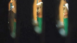 Desi Bhabhi Boobs Video Capture | Viral MMS