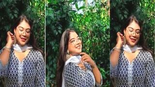 Horny Desi Girl Shows And Fingering | Viral MMS