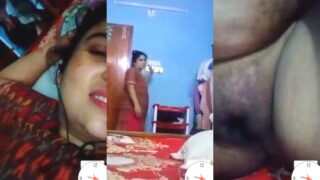 Desi Bhabhi Shows Pussy Onn VC | Viral MMS